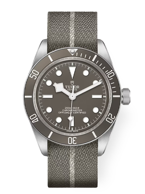 BLACK BAY 58 925